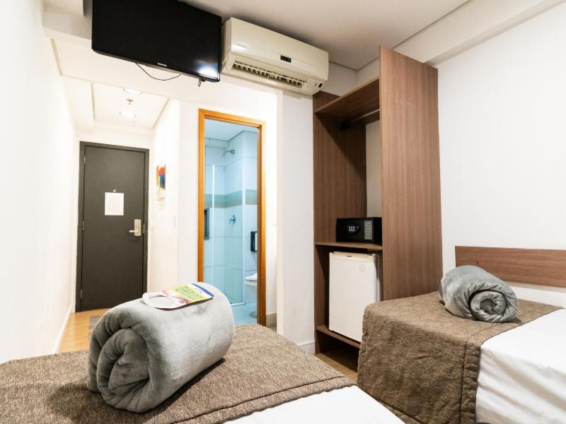 Hotel Mega Polo サンパウロ エクステリア 写真
