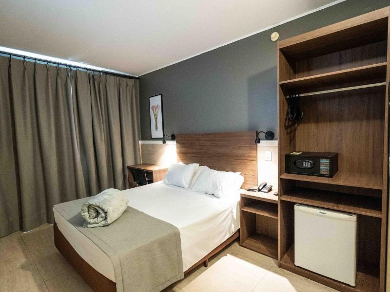 Hotel Mega Polo サンパウロ エクステリア 写真